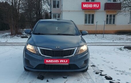 KIA Rio III рестайлинг, 2012 год, 750 000 рублей, 4 фотография