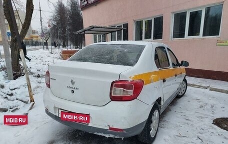 Renault Logan II, 2014 год, 370 000 рублей, 6 фотография