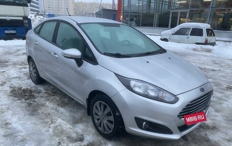 Ford Fiesta, 2016 год, 1 050 000 рублей, 2 фотография