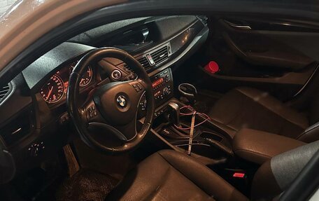 BMW X1, 2011 год, 1 700 000 рублей, 10 фотография