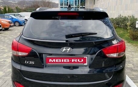 Hyundai ix35 I рестайлинг, 2015 год, 1 400 000 рублей, 10 фотография