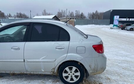 KIA Rio II, 2010 год, 580 000 рублей, 2 фотография