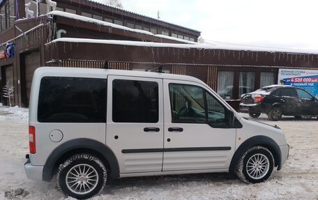 Ford Tourneo Connect I, 2008 год, 700 000 рублей, 4 фотография