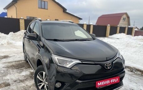 Toyota RAV4, 2016 год, 2 600 000 рублей, 3 фотография