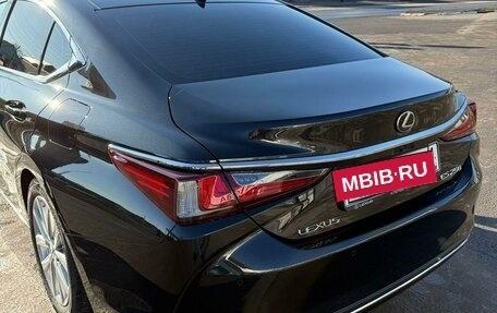 Lexus ES VII, 2019 год, 4 100 000 рублей, 2 фотография