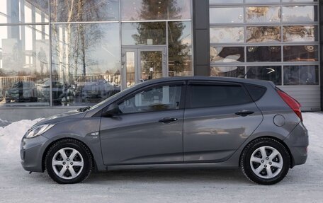 Hyundai Solaris II рестайлинг, 2012 год, 980 000 рублей, 2 фотография