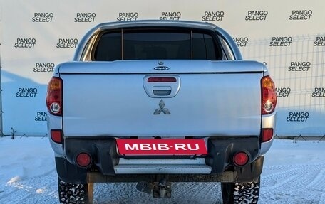 Mitsubishi L200 IV рестайлинг, 2008 год, 1 300 000 рублей, 4 фотография