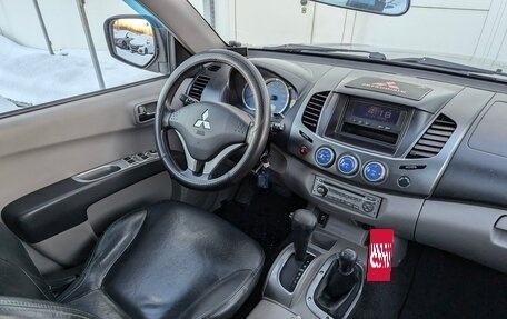 Mitsubishi L200 IV рестайлинг, 2008 год, 1 300 000 рублей, 21 фотография