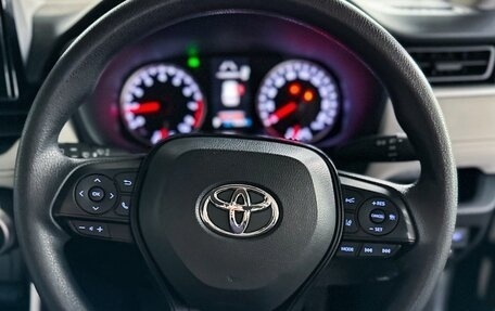 Toyota RAV4, 2020 год, 2 550 000 рублей, 13 фотография