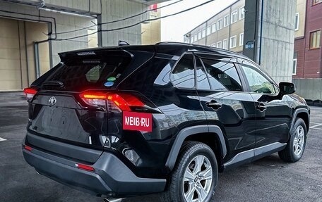 Toyota RAV4, 2020 год, 2 550 000 рублей, 7 фотография