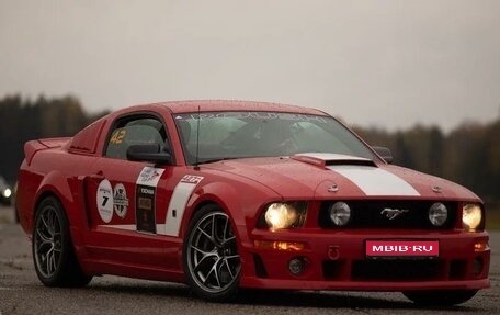 Ford Mustang VI рестайлинг, 2008 год, 5 700 000 рублей, 1 фотография