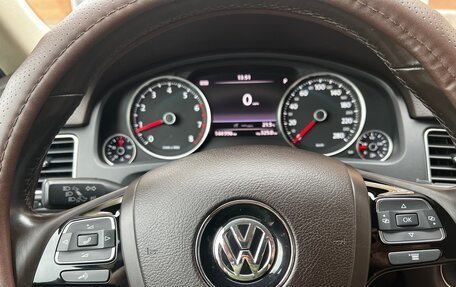 Volkswagen Touareg III, 2011 год, 2 950 000 рублей, 10 фотография