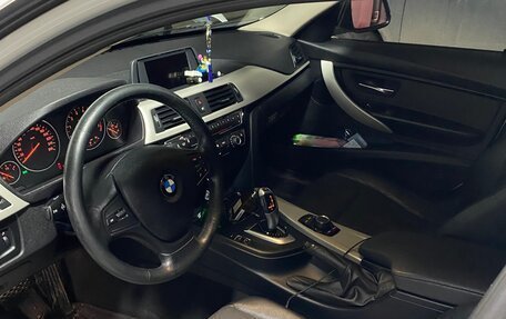 BMW 3 серия, 2016 год, 2 119 800 рублей, 10 фотография