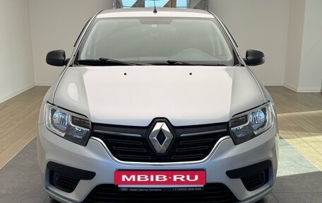 Renault Logan II, 2019 год, 835 000 рублей, 2 фотография