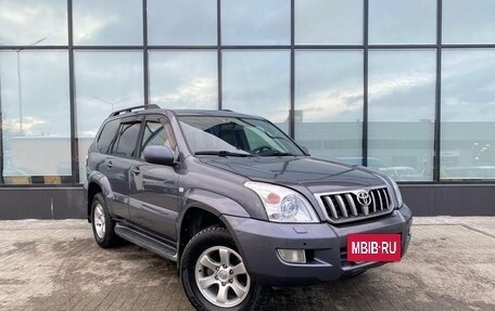 Toyota Land Cruiser Prado 120 рестайлинг, 2004 год, 1 870 000 рублей, 7 фотография