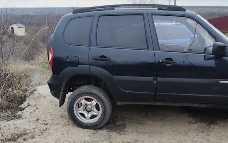 Chevrolet Niva I рестайлинг, 2012 год, 565 000 рублей, 4 фотография