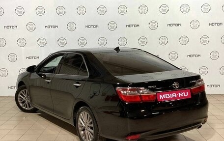 Toyota Camry, 2016 год, 2 450 000 рублей, 2 фотография