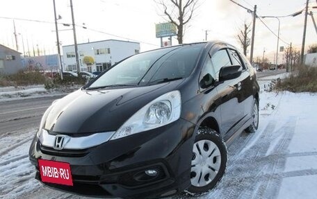 Honda Fit Shuttle I рестайлинг, 2015 год, 940 000 рублей, 1 фотография