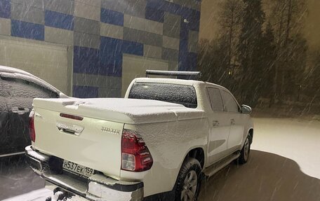 Toyota Hilux VIII, 2017 год, 2 800 000 рублей, 3 фотография