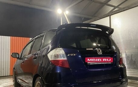 Honda Fit III, 2008 год, 870 000 рублей, 5 фотография