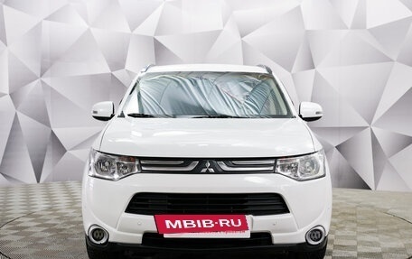 Mitsubishi Outlander III рестайлинг 3, 2012 год, 1 320 000 рублей, 8 фотография