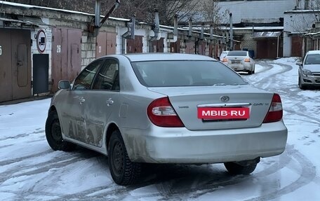 Toyota Camry V40, 2002 год, 630 000 рублей, 2 фотография