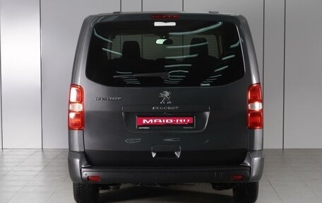 Peugeot Traveller I, 2020 год, 2 999 000 рублей, 4 фотография