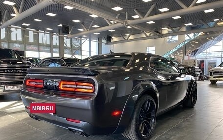 Dodge Challenger III рестайлинг 2, 2023 год, 18 875 512 рублей, 7 фотография