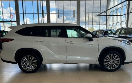 Toyota Highlander, 2024 год, 8 949 000 рублей, 8 фотография