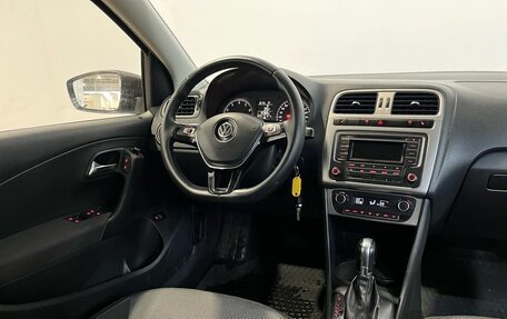 Volkswagen Polo VI (EU Market), 2017 год, 1 100 000 рублей, 14 фотография