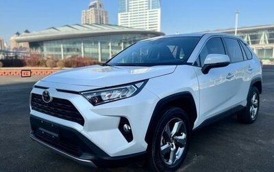 Toyota RAV4, 2021 год, 2 500 000 рублей, 1 фотография