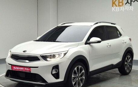 KIA Stonic, 2020 год, 1 075 000 рублей, 1 фотография