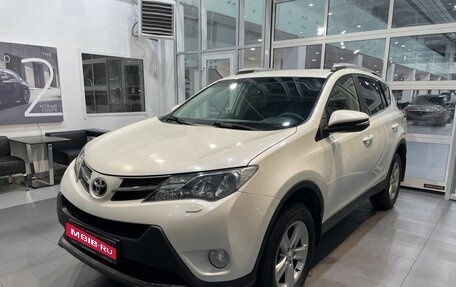 Toyota RAV4, 2014 год, 1 995 000 рублей, 1 фотография