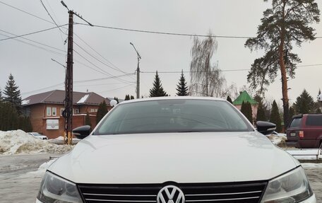 Volkswagen Jetta VI, 2014 год, 1 070 000 рублей, 5 фотография