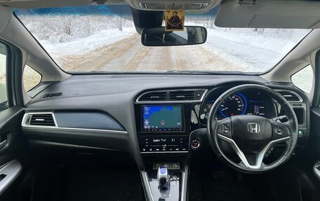 Honda Shuttle II, 2015 год, 1 250 000 рублей, 3 фотография