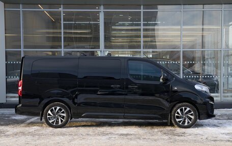 Peugeot Traveller I, 2019 год, 3 800 000 рублей, 5 фотография