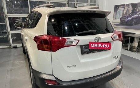 Toyota RAV4, 2014 год, 1 995 000 рублей, 7 фотография