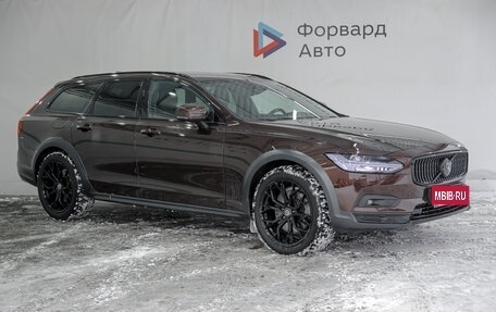 Volvo V90 Cross Country I рестайлинг, 2021 год, 5 100 000 рублей, 1 фотография