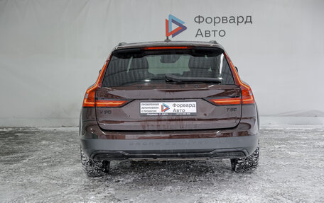 Volvo V90 Cross Country I рестайлинг, 2021 год, 5 100 000 рублей, 6 фотография