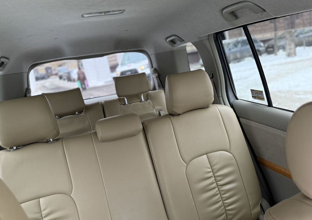 Toyota ISis, 2012 год, 1 515 000 рублей, 20 фотография