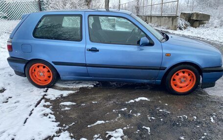 Volkswagen Golf III, 1992 год, 340 000 рублей, 2 фотография