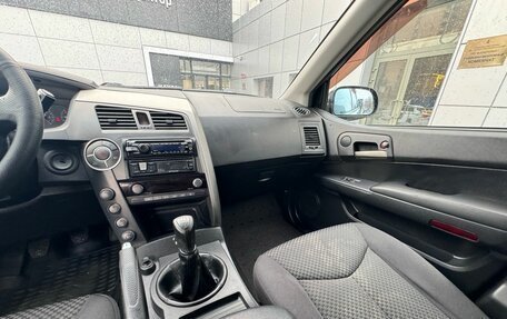 SsangYong Kyron I, 2011 год, 850 000 рублей, 13 фотография