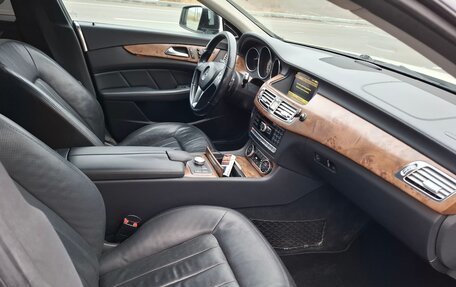 Mercedes-Benz CLS, 2011 год, 2 650 000 рублей, 13 фотография