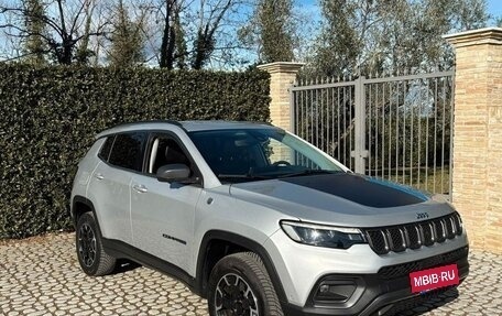 Jeep Compass II, 2021 год, 2 720 000 рублей, 4 фотография