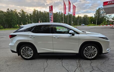 Lexus RX IV рестайлинг, 2021 год, 6 500 000 рублей, 2 фотография