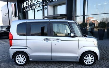 Honda N-BOX II, 2018 год, 1 250 000 рублей, 3 фотография