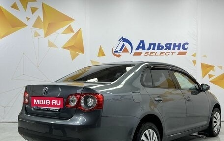 Volkswagen Jetta VI, 2010 год, 715 000 рублей, 3 фотография