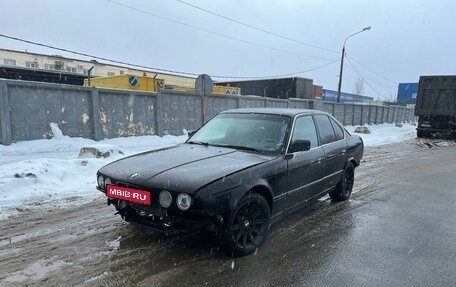 BMW 5 серия, 1991 год, 195 000 рублей, 1 фотография