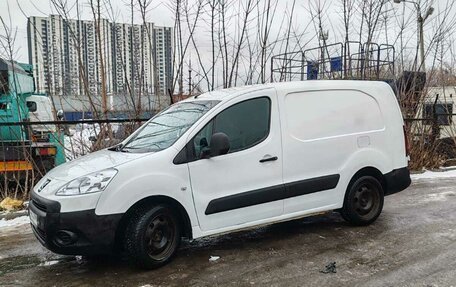 Peugeot Partner II рестайлинг 2, 2011 год, 560 000 рублей, 6 фотография