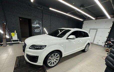 Audi Q7, 2011 год, 2 400 000 рублей, 2 фотография